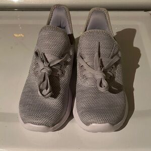 Athletic Works Women’s Sneakers with memory foam insoles